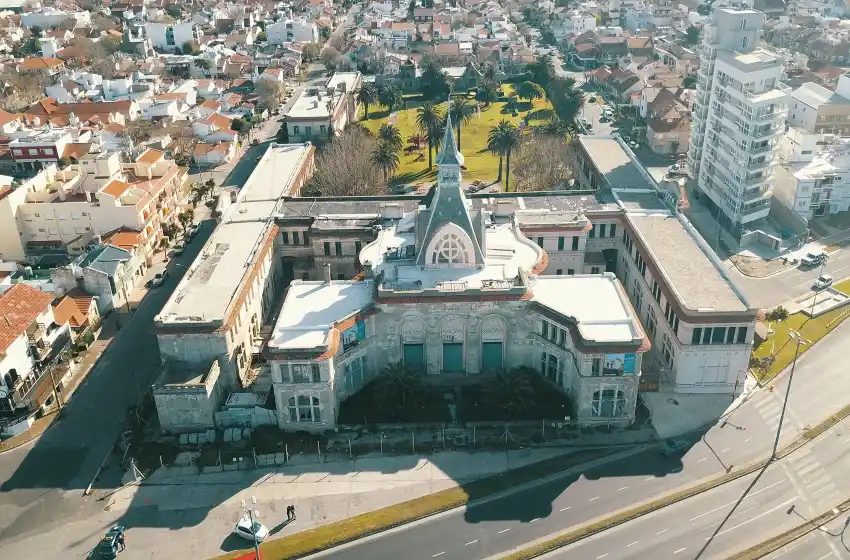 Lanzan “Volvé a estudiar” en Mar del Plata para que más de 800 beneficiarios del Potenciar Trabajo finalicen sus estudios