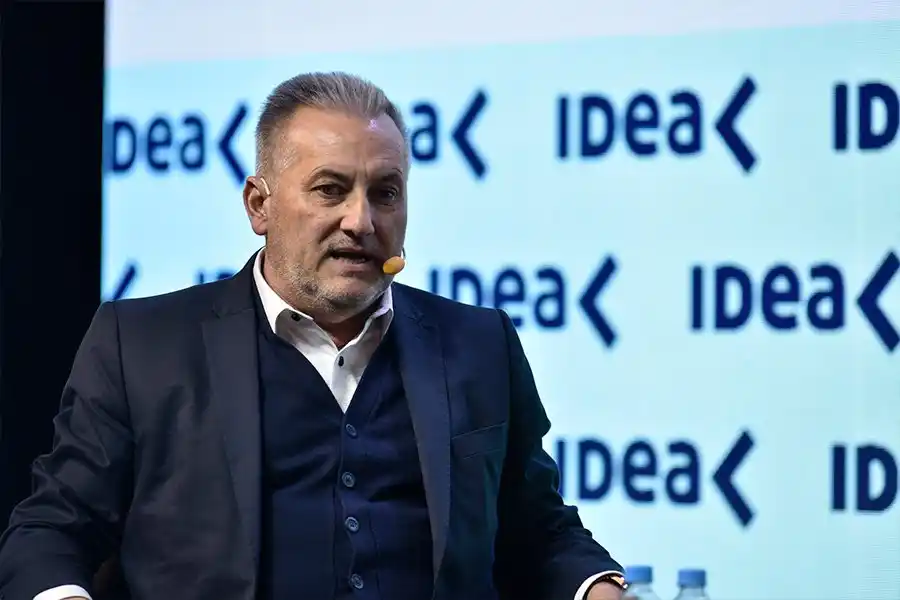 Lewandowski disertó en IDEA: "Queremos una Santa Fe que produzca más alimentos para su gente y para exportar al mundo"