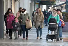 Las bajas temperaturas vuelven a azotar a la ciudad