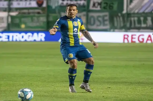 Se confirmó la lesión de Emiliano Vecchio, que llegaría con lo justo si Central pasa a la final