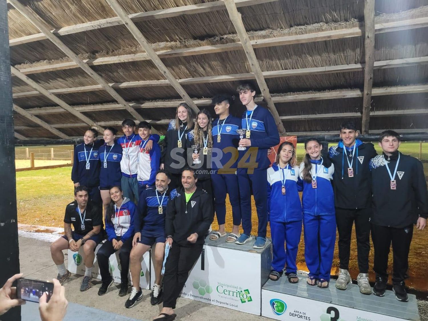 Torneo Nacional de Beach Vóley: medalla de bronce para los venadenses Enzo Sacco y Sebastián Urreta