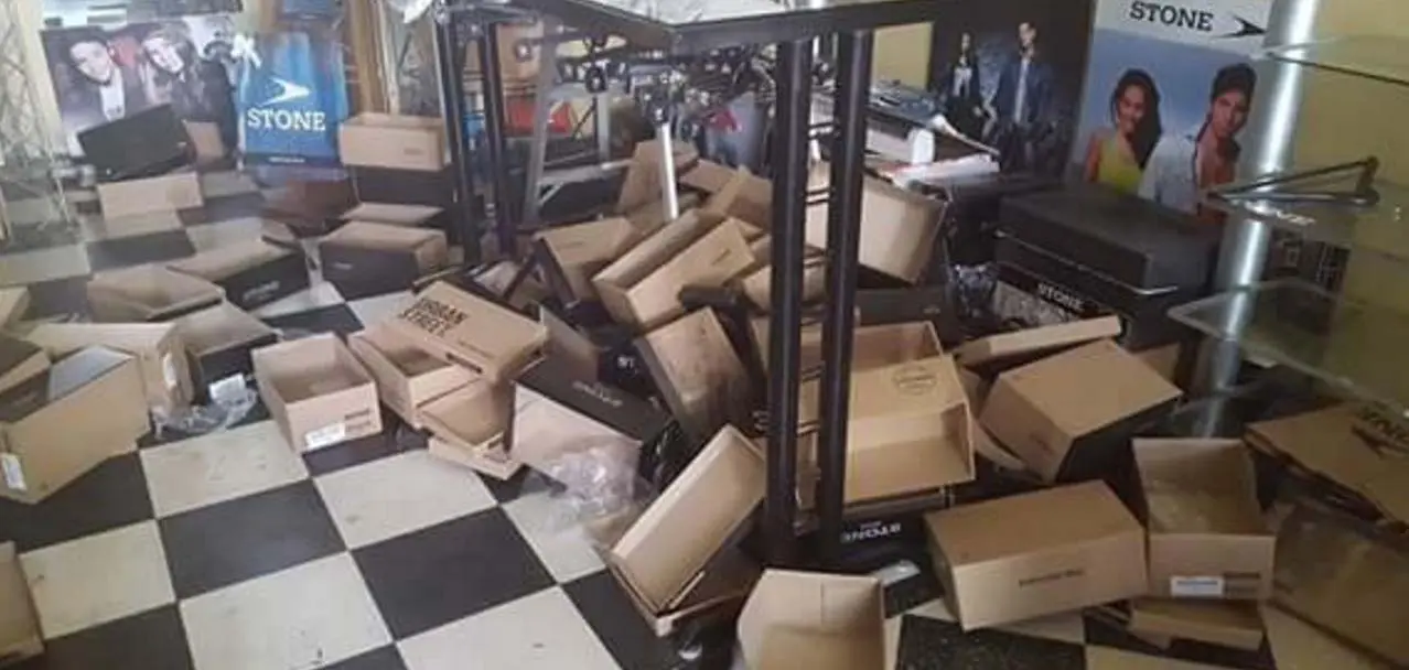 Robaron un comercio céntrico en Luján: Lo dejaron vacío