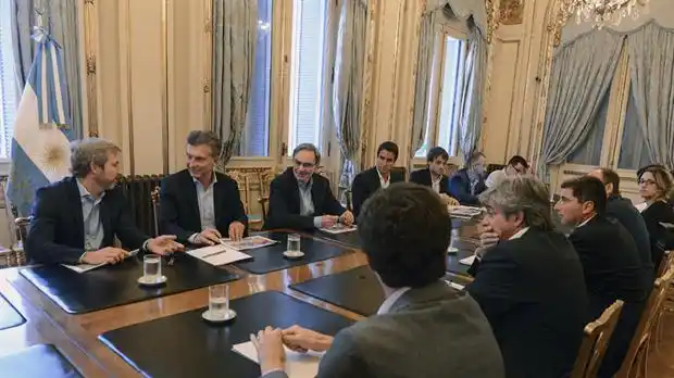 Macri encabeza la primera reunión del gabinete del año