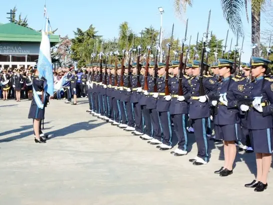 Abrieron las inscripciones para ingresar a la Policía de Entre Ríos: requisitos, edades y plazos