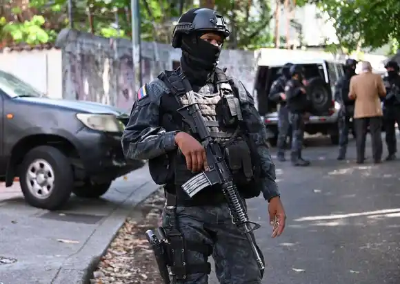 ¡ESTÁN DE CACERÍA! Allanan vivienda de la presidenta de la AN 2015, Dinorah Figuera