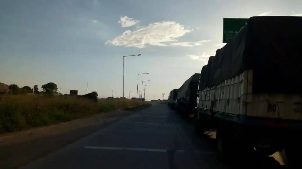 Corte del puente Rosario-Victoria: ¿Se hará cumplir el artículo 14 o el 14 bis?