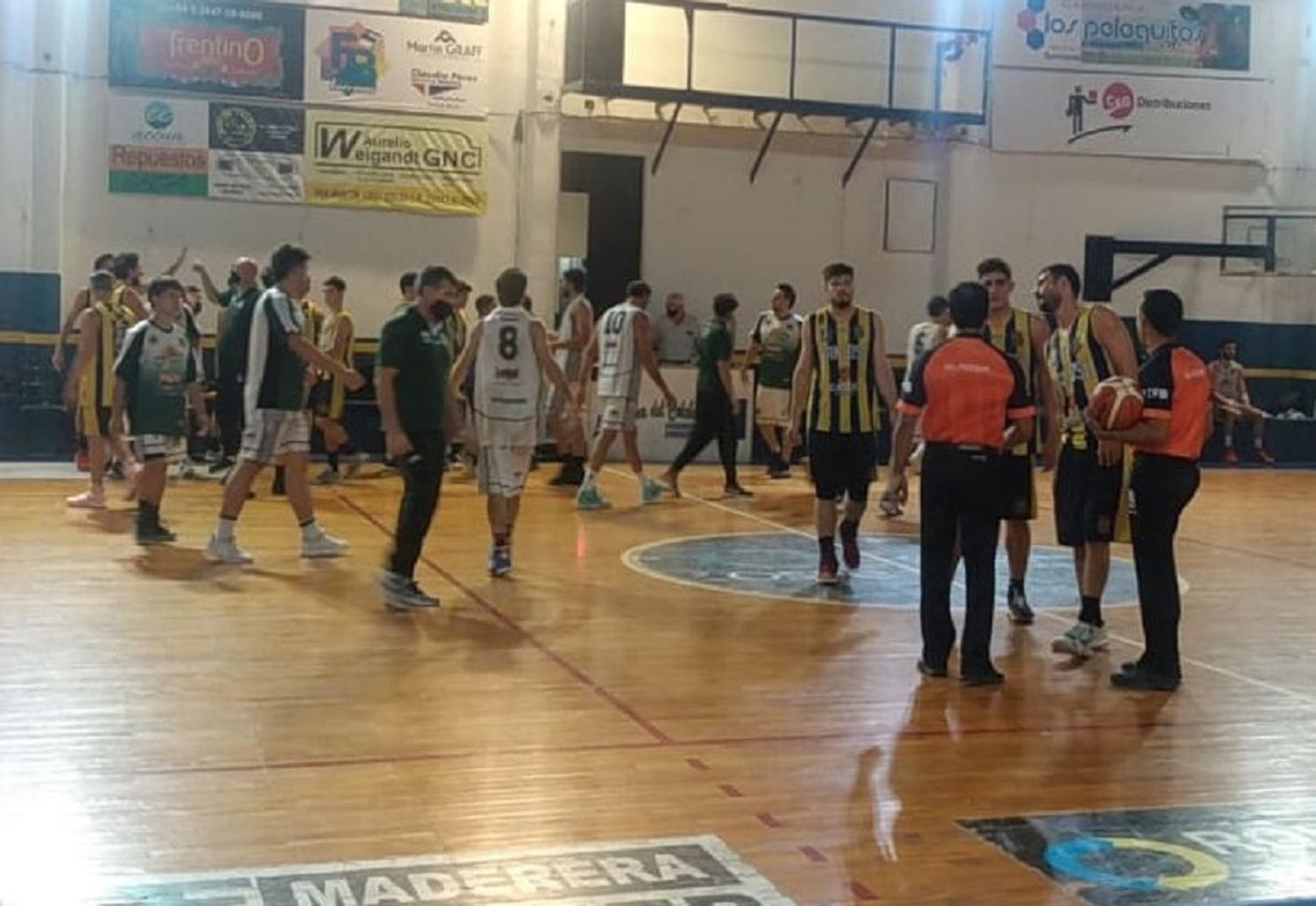Racing cayó ante San José en el primer amistoso de pretemporada