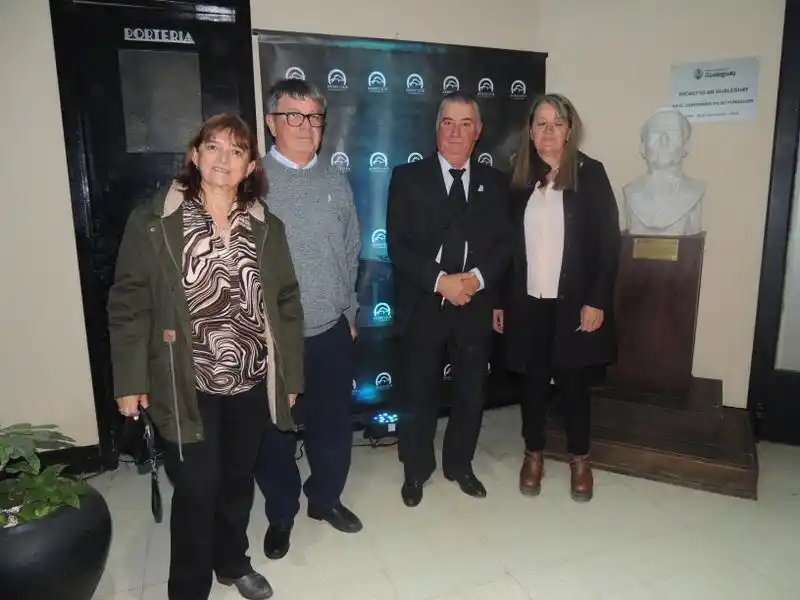 El Jockey Club Gualeguay celebró el 25 de Mayo con su tradicional cena de gala