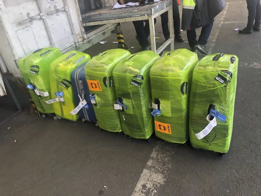 Detuvieron a tres integrantes de la PSA por el secuestro de 254 kilos de cocaína