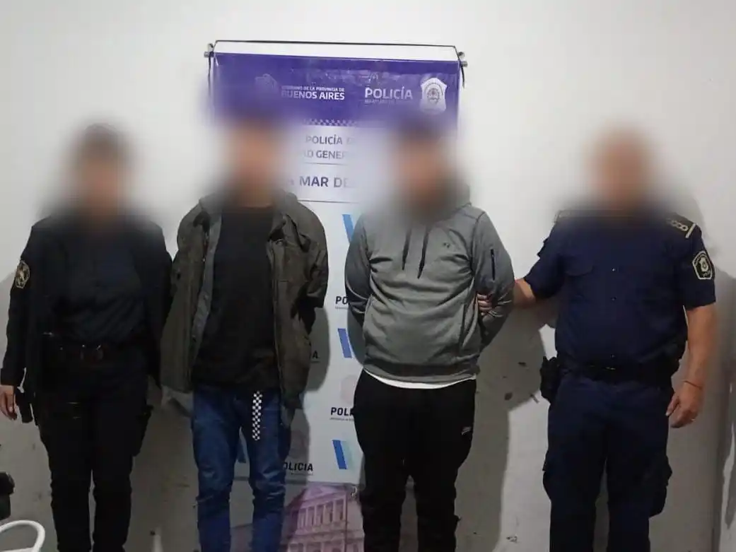 Los aprehendidos son tres hombres de 35, 35 y 43 años, todos residentes en Mar del Plata.