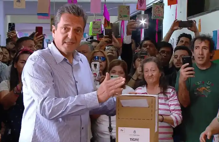 Votó Sergio Massa en Tigre