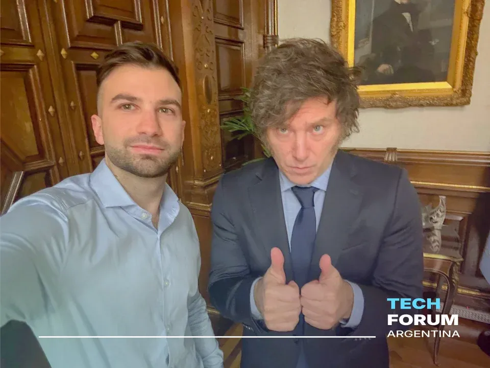 Mauricio Novelli junto a Milei en Casa Rosada
