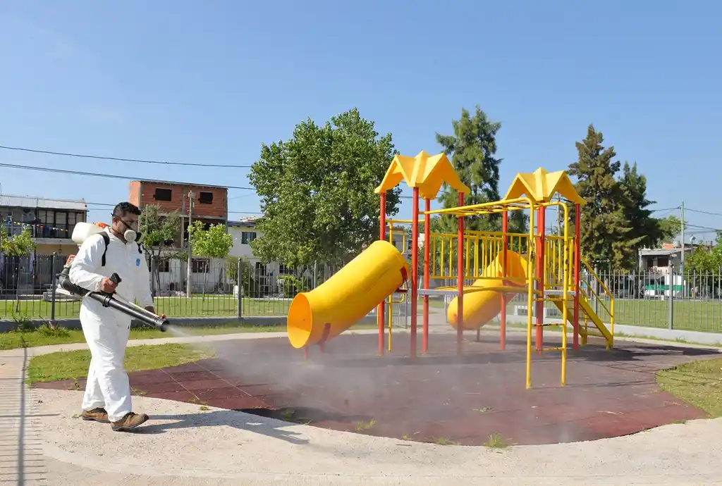 San Fernando continúa con tareas de fumigación en todos los barrios