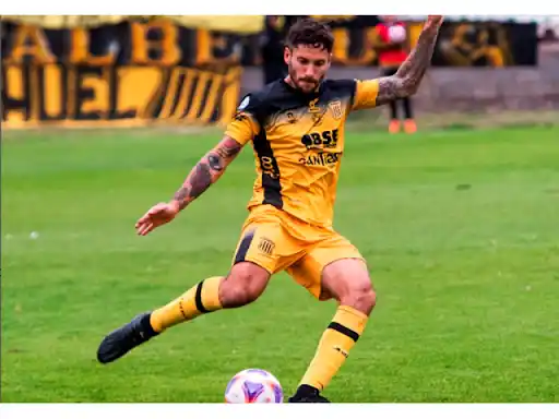 Gonzalo Soto, otra cara nueva de Aldosivi