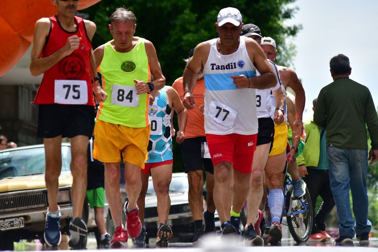 Atletas tandilenses en el Nacional Master de marcha