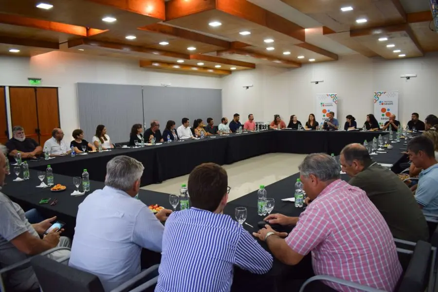 Nuevos aumentos salariales para municipales de Rafaela y la región
