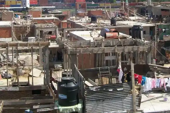 La inflación hace caer en la pobreza a razón de más de un millón de argentinos por mes