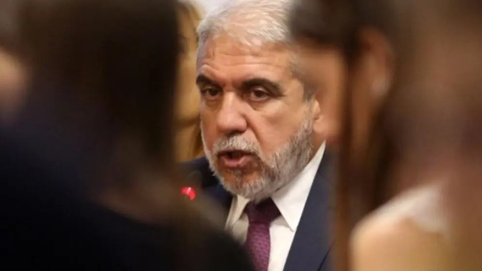 Aníbal Fernández dijo que los saqueos «no son por hambre» y se diferenció de Cerruti