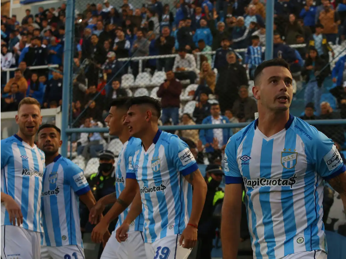 El “Decano” lo dio vuelta ante Lanús 