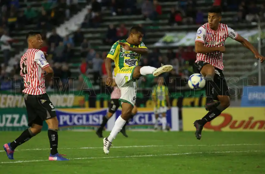 Aldosivi, a ganar y esperar resultados