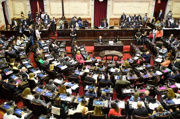 Aumentan los sueldos en el Congreso: los senadores pasarán a cobrar 9 millones de pesos desde mayo