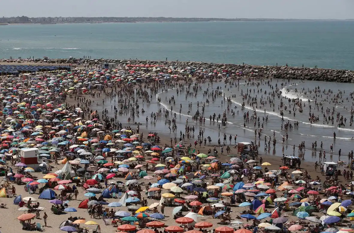 Verano récord: 31,6 millones de personas tuvieron un gasto directo que alcanzó los $237.500 millones