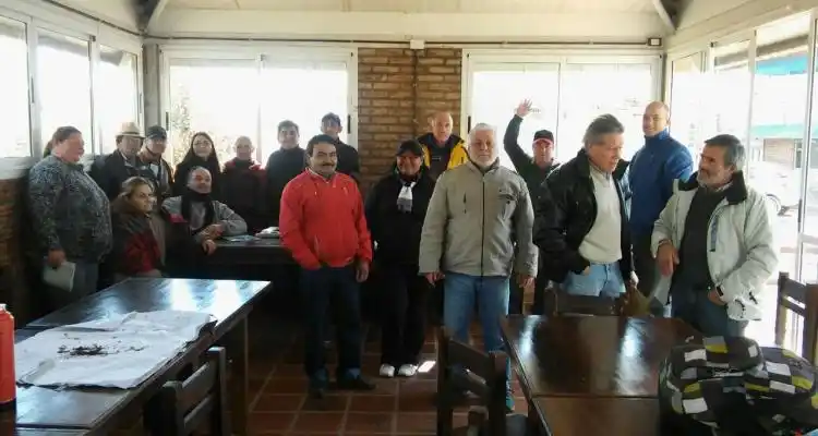Habitantes de islas buscan conformar la “Federación de isleros del Paraná”