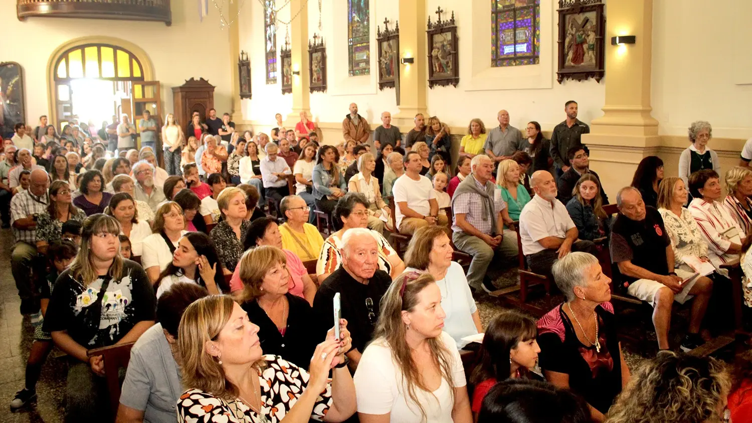 Días de celebración. En la parroquia quequenense