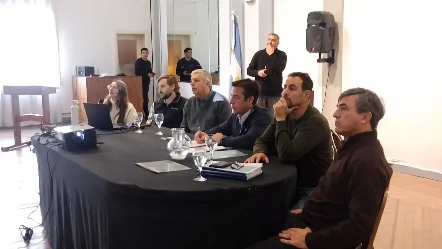 Rojas y parte de su equipo