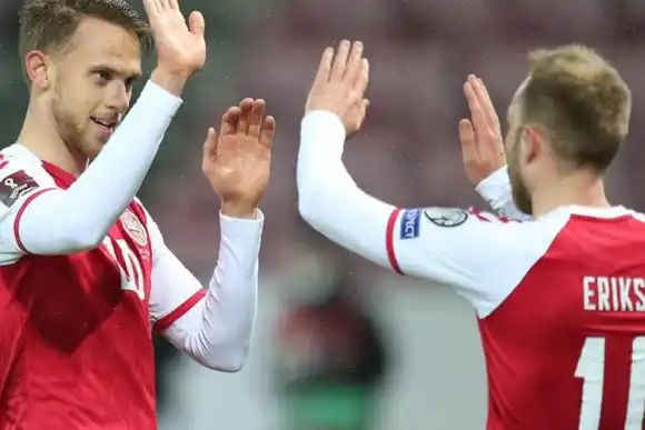 Dinamarca y Túnez abren el Grupo D