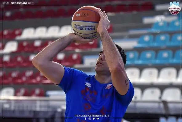 El equipo de Ghersetti se puso 2-0 en semis