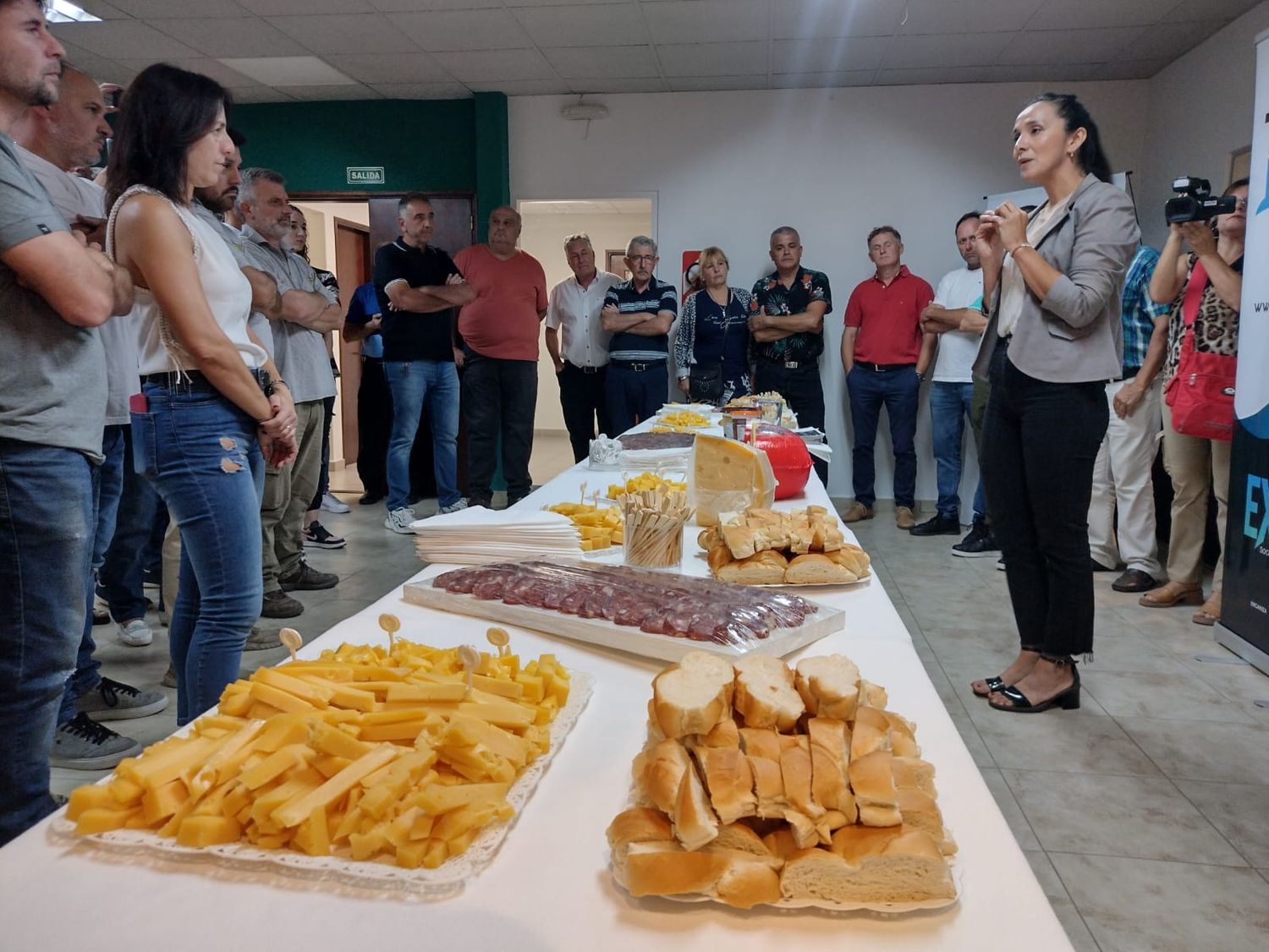 La cata de quesos y dulce de leche se hizo este jueves sirvió para brindar información sobre las características de estos productos