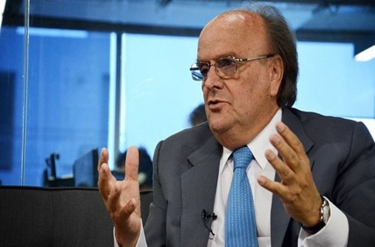 José De Mendiguren: «La economía se puede estabilizar sin un ajuste»