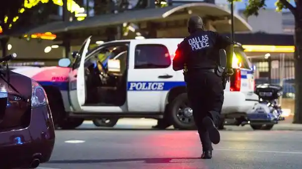 Obama asistirá a una ceremonia por los policías muertos en Dallas