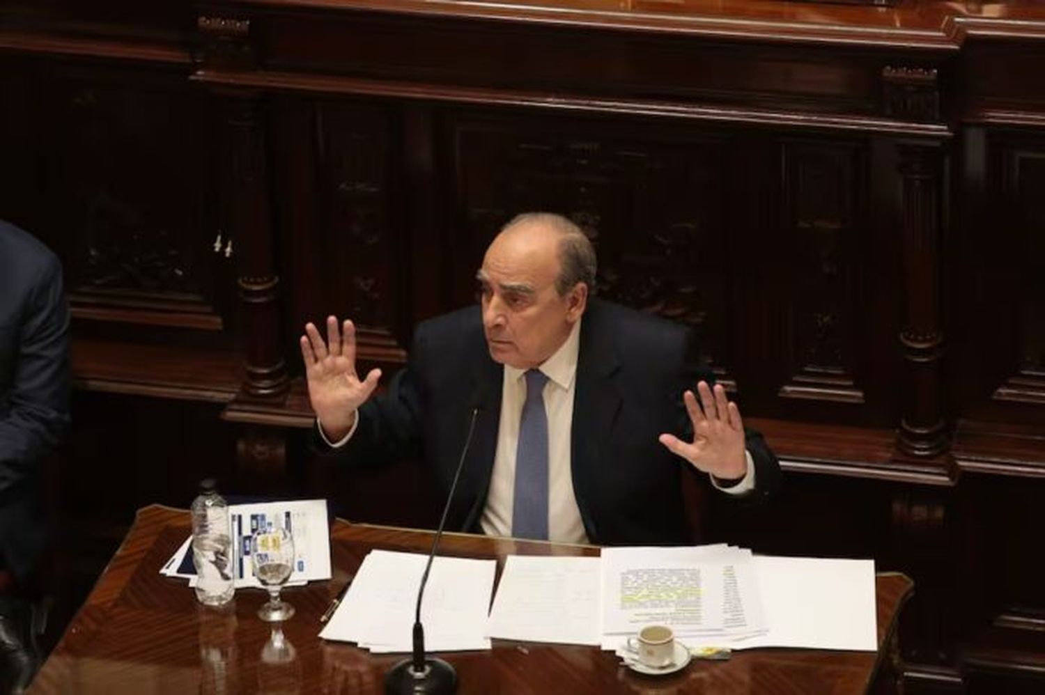 Francos defendió el veto a la ley de emergencia para Bahía Blanca
