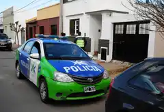 Intentó separar una pelea de dos perros pitbull, le mordieron la mano y fue hospitalizada