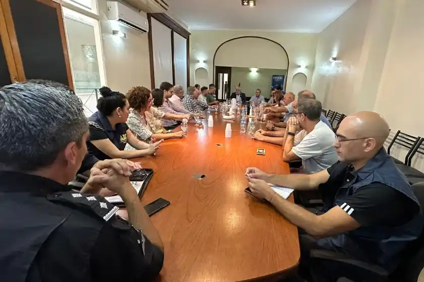 El Ministerio de Seguridad creará un protocolo ante extorsiones para comerciantes