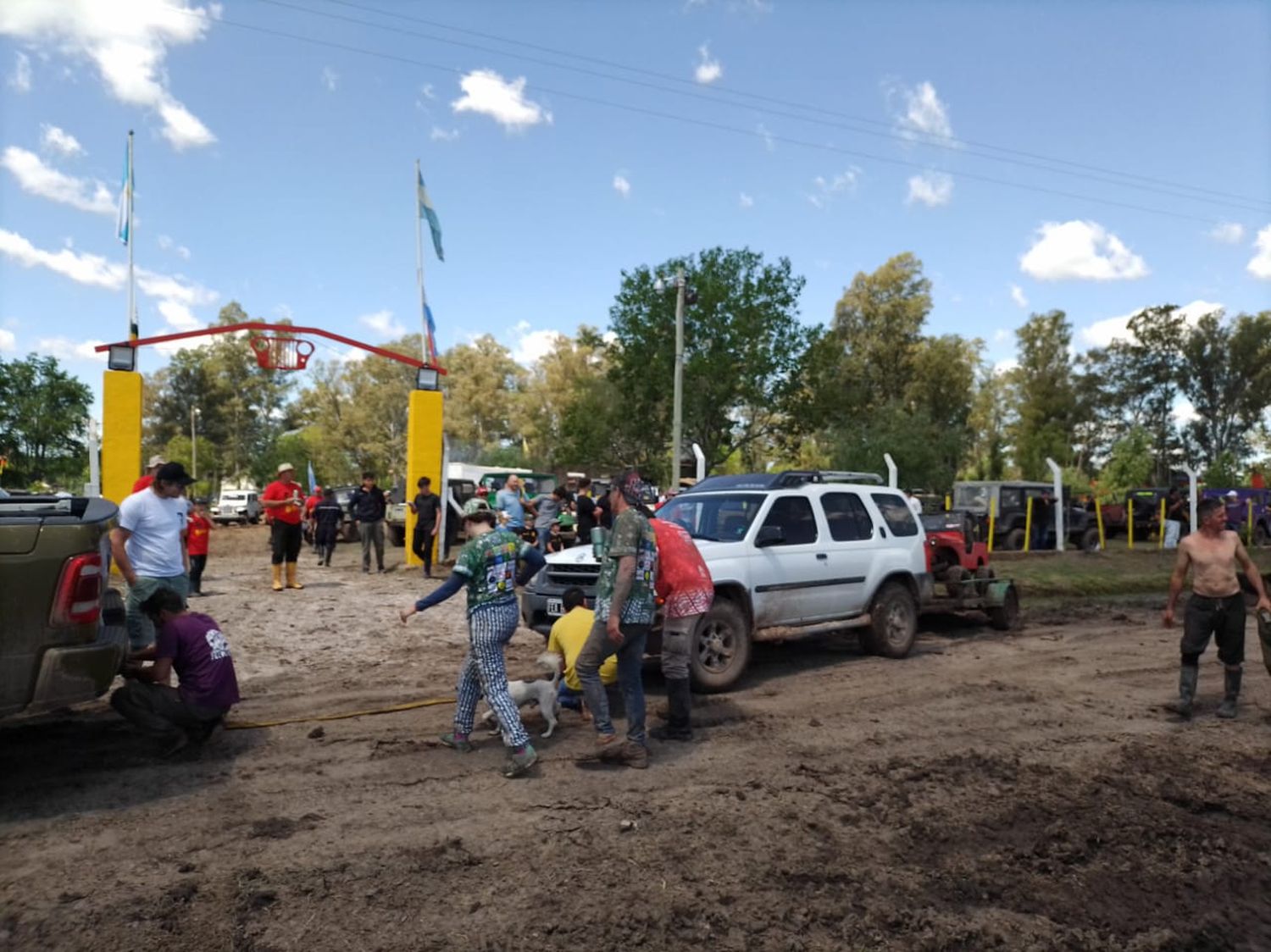 Hoy finaliza el “Sexto Encuentro Nacional de Jeep”