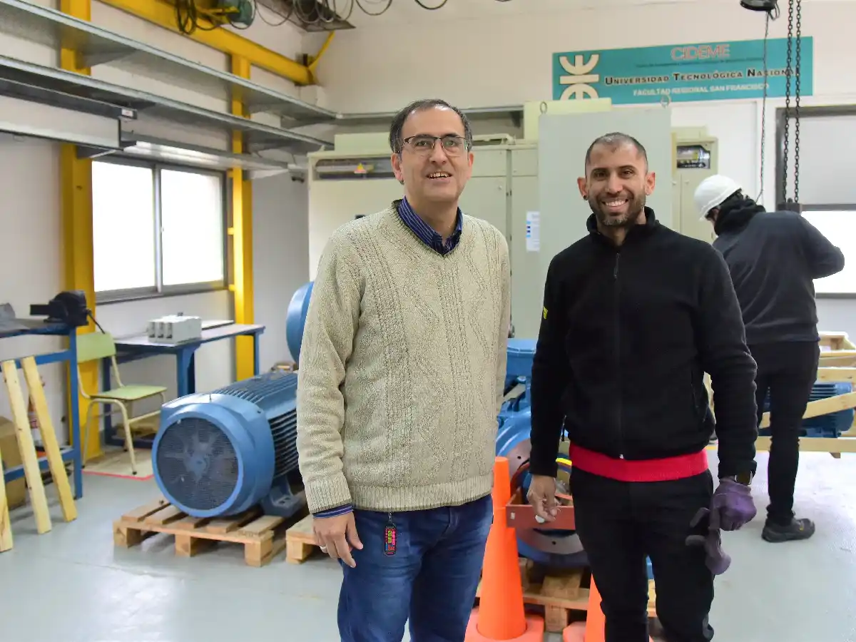 Trabajo de investigación de la UTN fue presentado en importante congreso en Brasil    