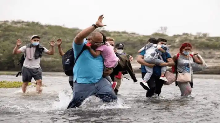 CAOS Y CRISIS: venezolanos en la travesía en la frontera entre México y EE.UU.