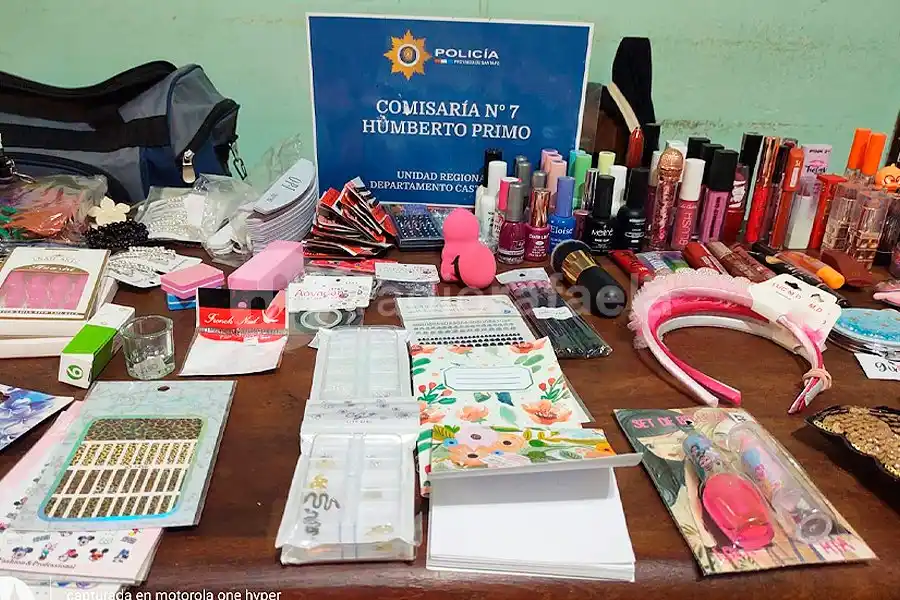 Humberto Primo: una “clienta” le vació el local de venta de cosméticos