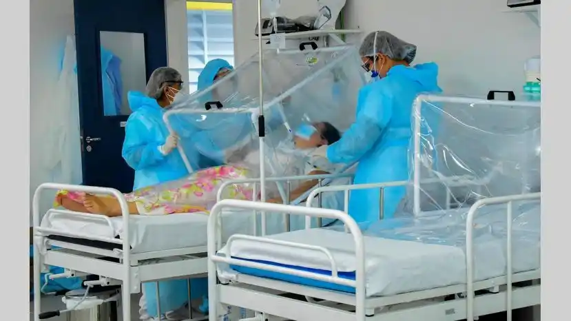 Covid-19: Aumentó 29% la ocupación de camas de terapia intensiva en una semana