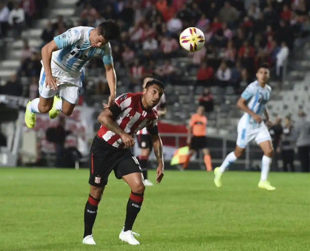 Racing quiere definir la serie ante Estudiantes