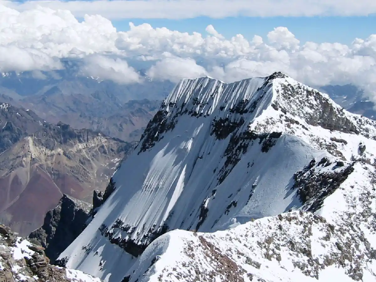 Ya son tres las personas que perdieron la vida escalando el Aconcagua