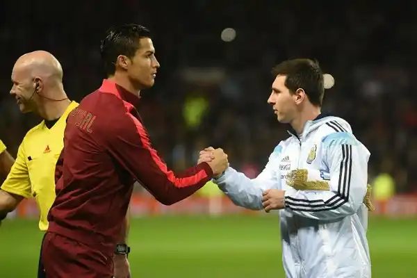 Sobre la hora, Argentina perdió ante Portugal en un pobre partido 