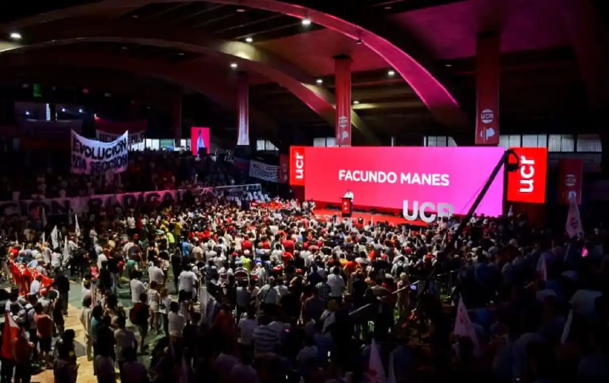 Un nuevo contrato moral se validó con el voto del 14 de noviembre