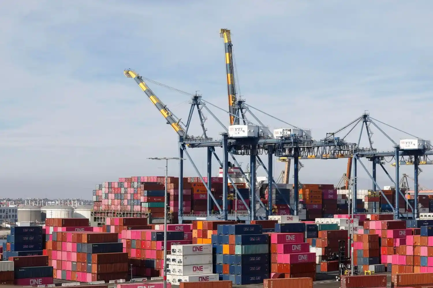 Los efectos de este enfrentamiento comercial son inciertos.