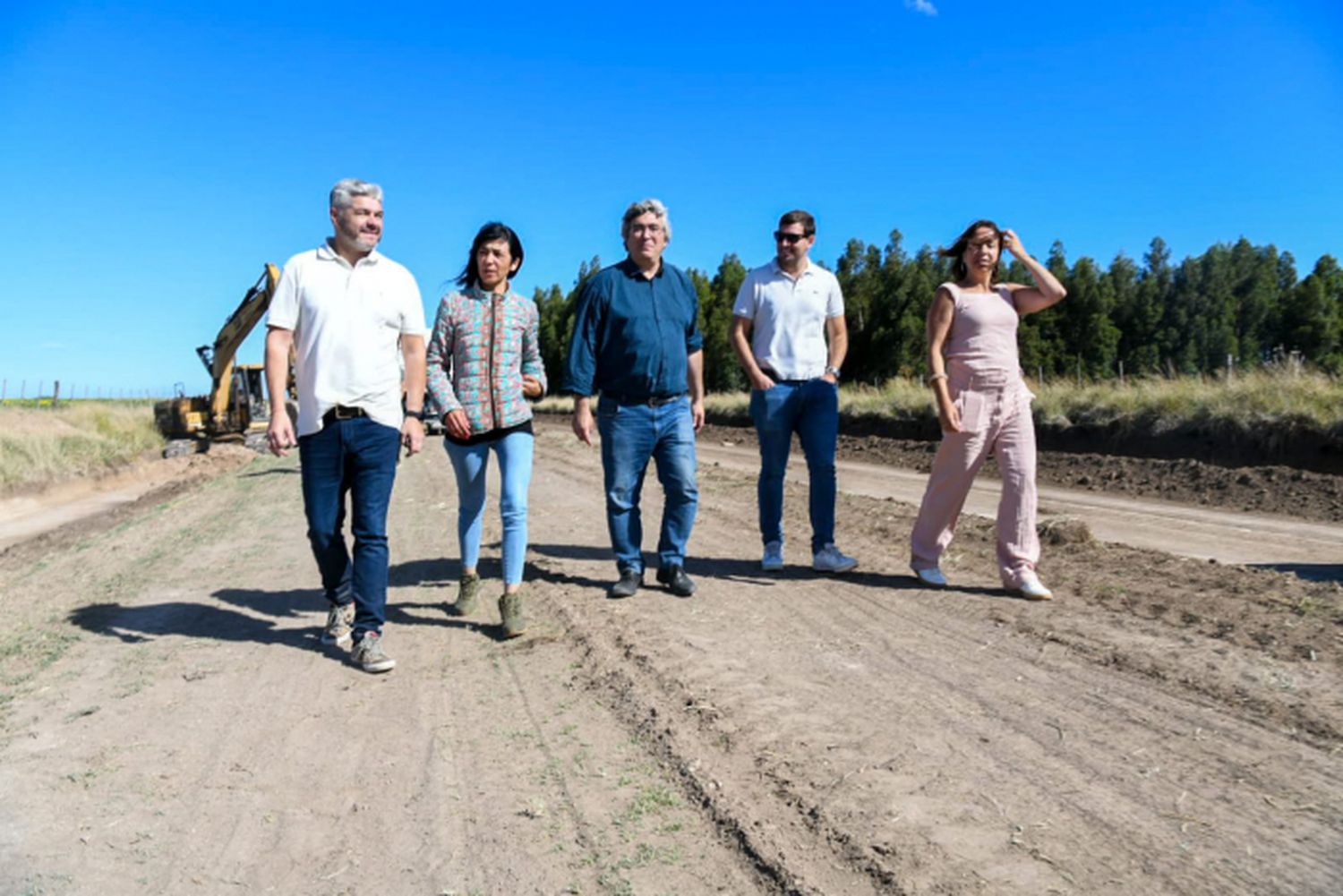 El ministro Javier Rodríguez anunció nuevo financiamiento a Necochea