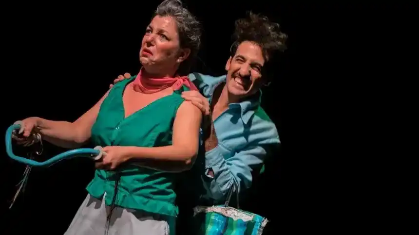 El Mayito Teatral se inscribe como una práctica que interviene en la manera en que las infancias se vinculan con el mundo.