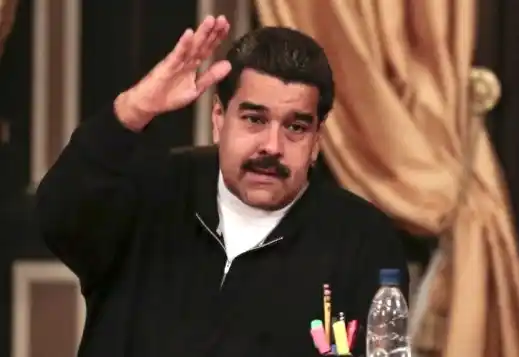 Nicolás Maduro pidió la renuncia de su gabinete